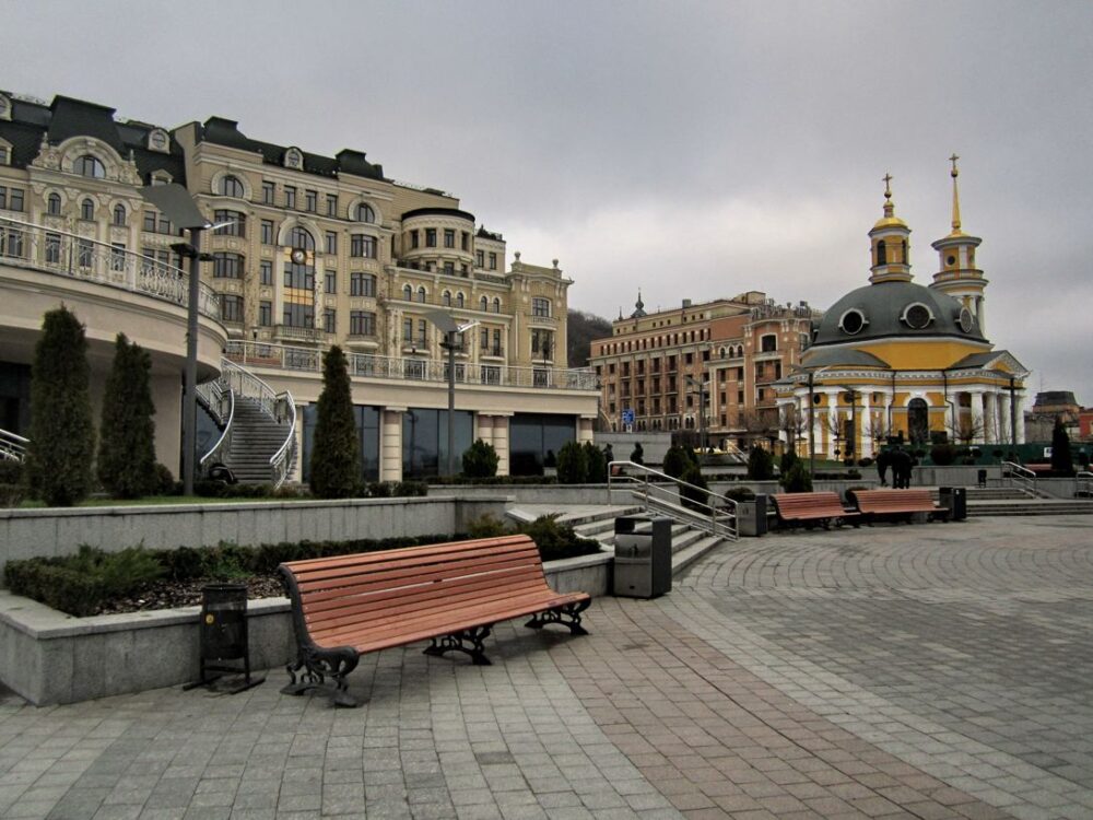 ПОСТОЯННАЯ ПРОПИСКА В КИЕВЕ
