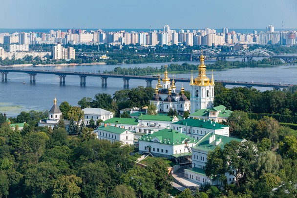 КОНСУЛЬТАЦИЯ ПРОПИСКА В КИЕВЕ